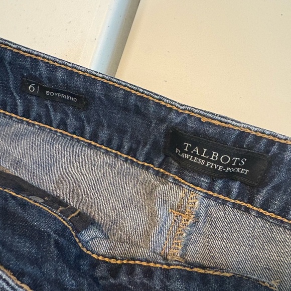 Talbots Flawless 5 Pocket Boyfriend Jeans Size 6 GUC 0422 - Picture 8 of 9